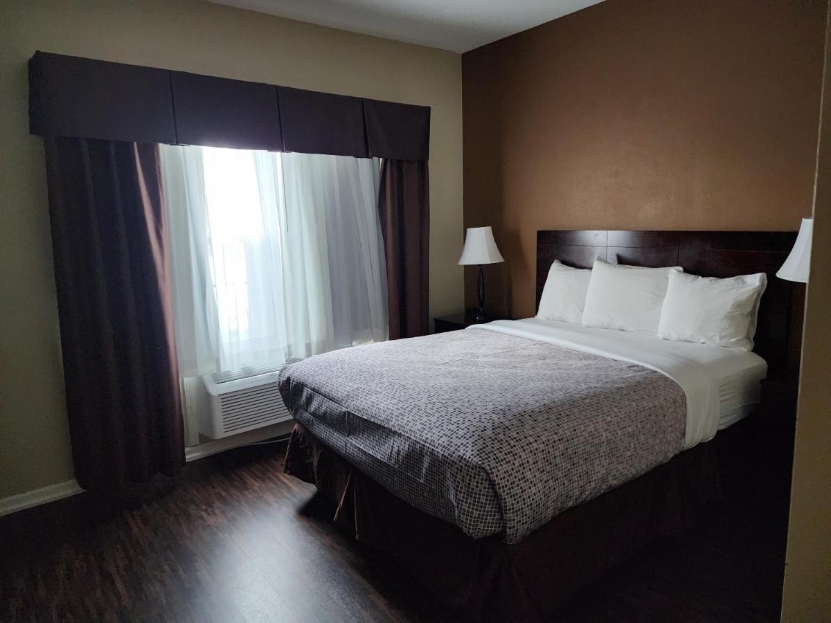 Econo Lodge & Suites Cascade Bagian luar foto