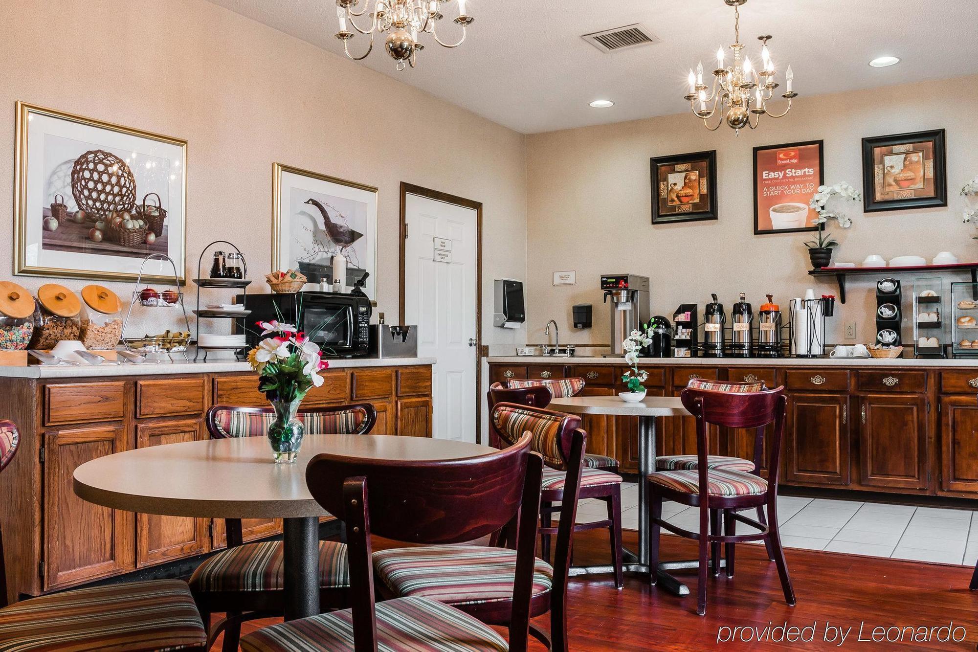 Econo Lodge & Suites Cascade Bagian luar foto